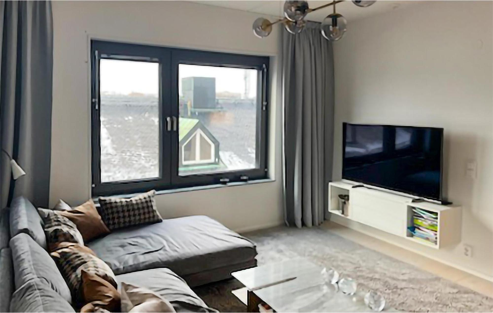 2 Bedroom Gorgeous Apartment In 斯德哥尔摩 外观 照片